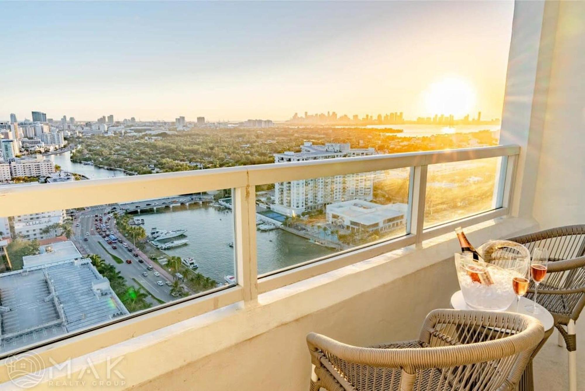 Fb Miami Beach Tresor Private Luxury Suites ห้อง รูปภาพ